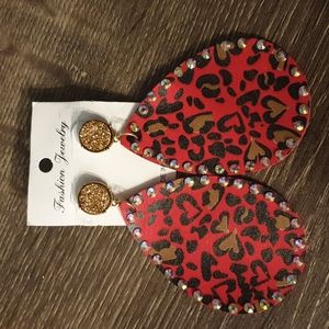 Women Earrings